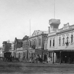Adelaide Views : Grenfell Street