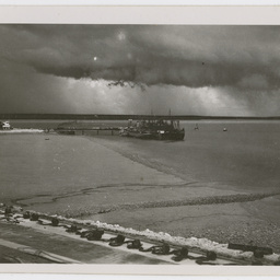 Colin James Ellis, World War II photograph album, Darwin.