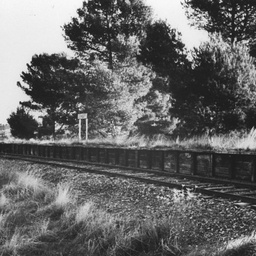 Hackham Railway Station
