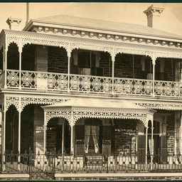 Residence, Glenelg